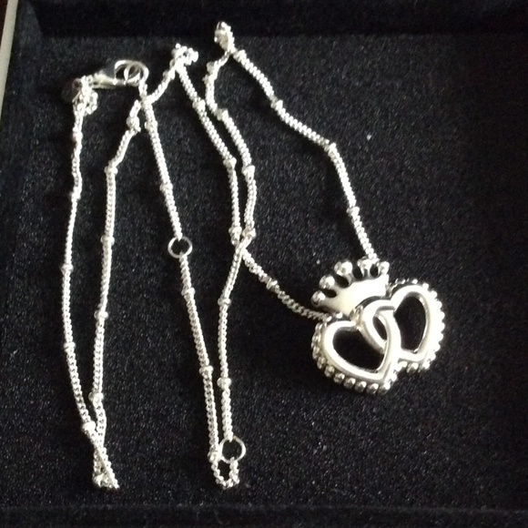 Pandora Silver Heart Crown Necklace - Picture 6 of 6